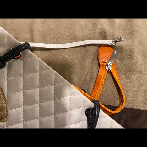 💯 Chanel White Cambon w/ Cobra Quilted Multi Tote - Picture 4 of 7